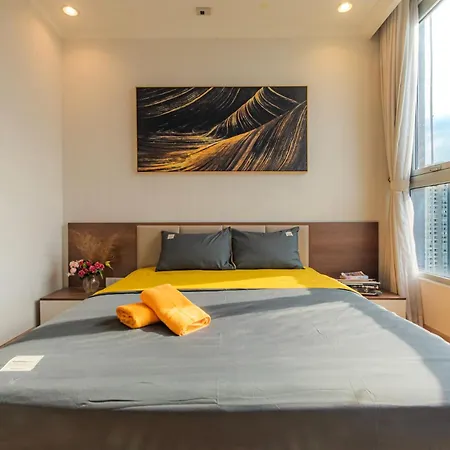 Chalton Suites - Landmark 81 Area, Ice Rink & Grand Park-3